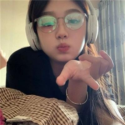 国王的全息图